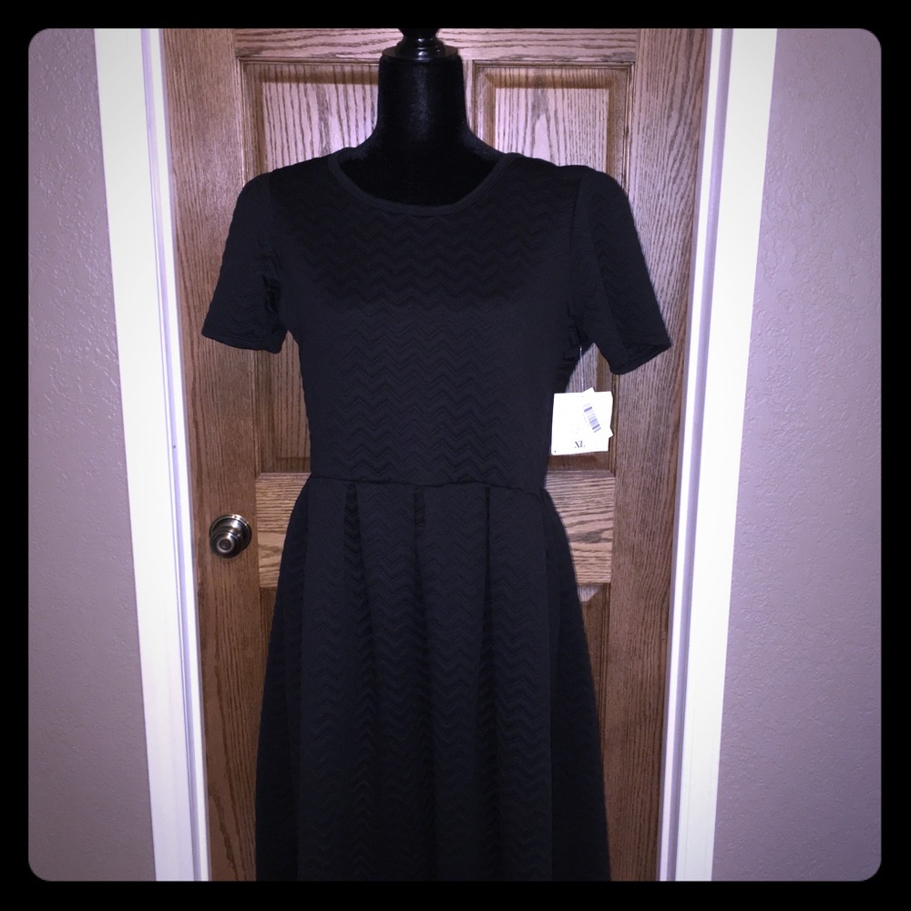 NWT ❤️ LuLaRoe Extra Large (XL) Amelia
